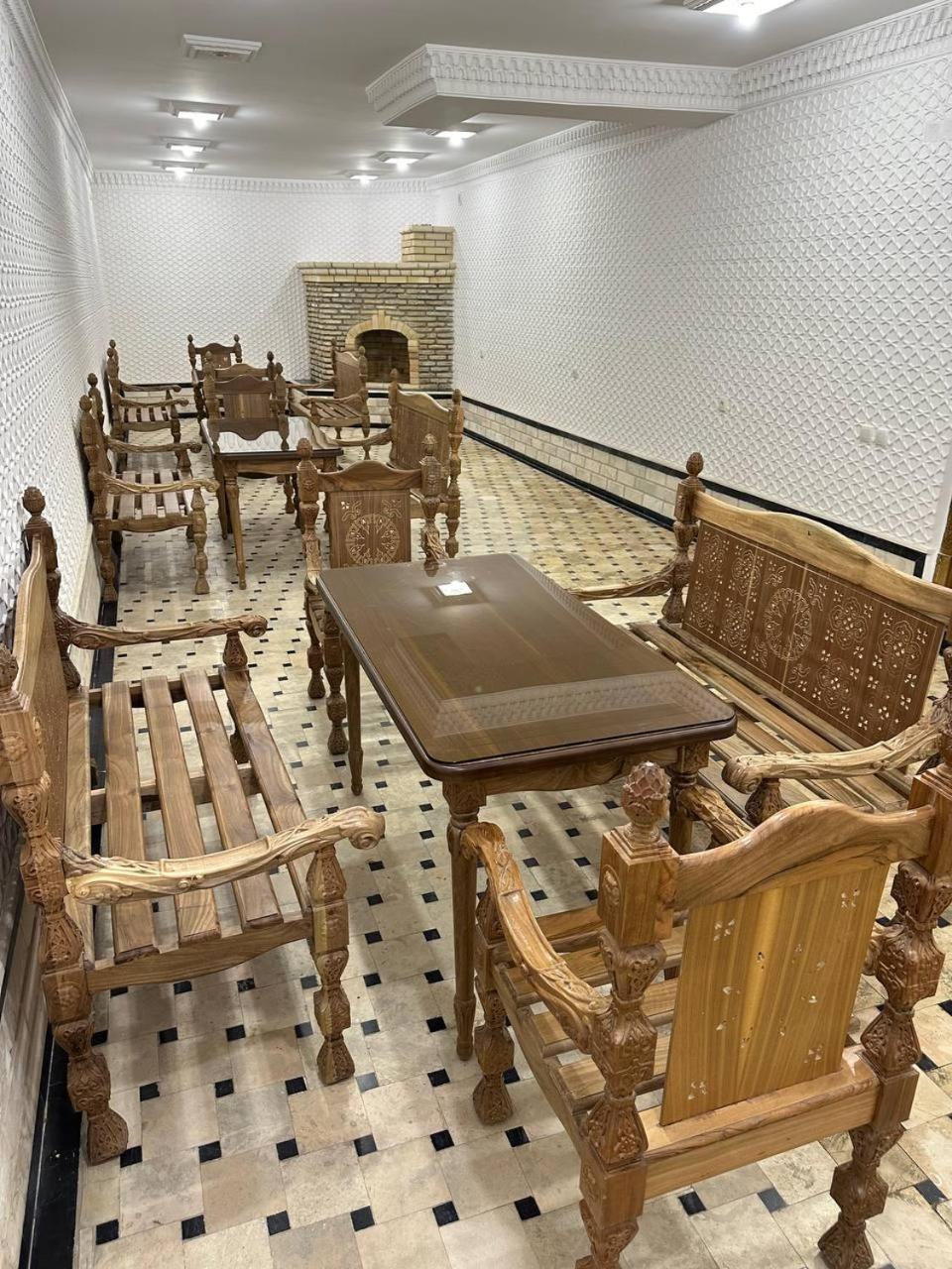 בוקורו Munis Hotel מראה חיצוני תמונה
