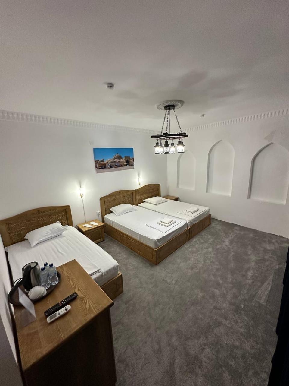 בוקורו Munis Hotel מראה חיצוני תמונה